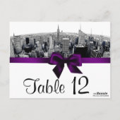 NYC geëtste Fisheye Skyline BW Paarse Tafelnummer (Achterkant)