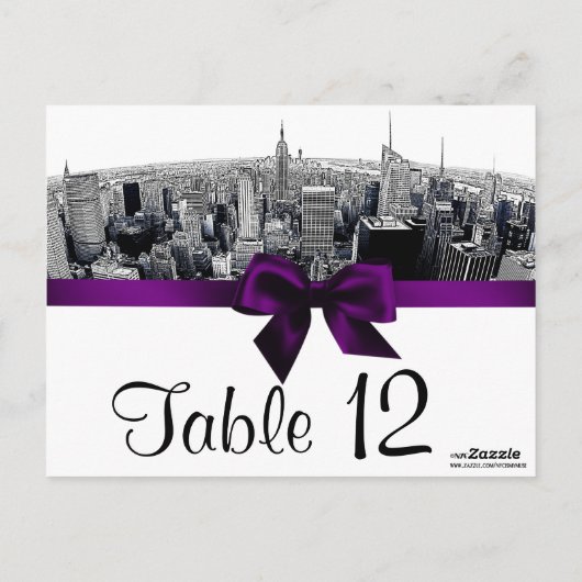 NYC geëtste Fisheye Skyline BW Paarse Tafelnummer (Achterkant)