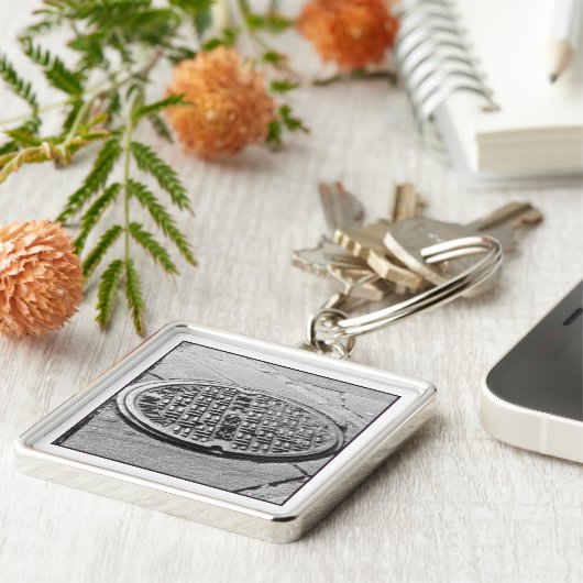 NYC Manhole Hoesje Premium Sleutelhanger (Zijkant)