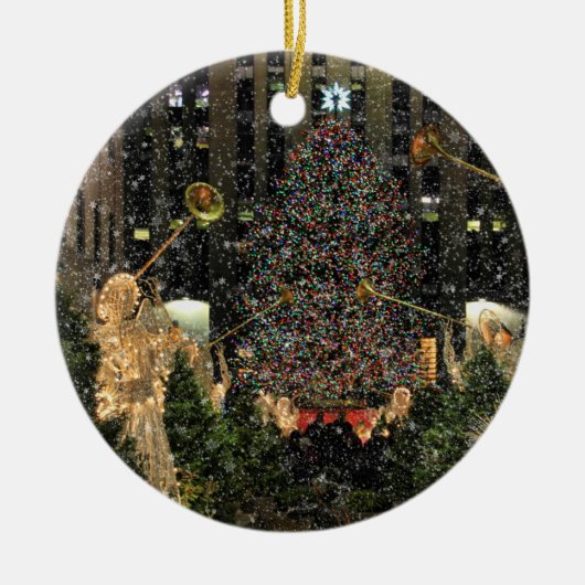 NYC Rockefeller Center - astomboom die sneeuwt Keramisch Ornament (Voorkant)