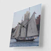 NYC Sailboot 1 Vierkante Klok (Hoek)