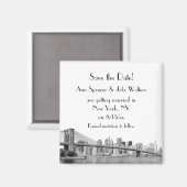 NYC Skyline Brooklyn Bridge Etched Save the Date Magneet (Voorkant / Achterkant)