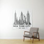 NYC Skyline Illustration with Statue of Liberty Wandkleed (In situ)