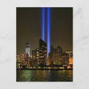 NYC Skyline: WTC 9/11 in Light 2013 #1 Briefkaart