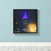 NYC Skyscraper Paars Empire State Building Night Canvas Afdruk (Insitu (Houten vloer))