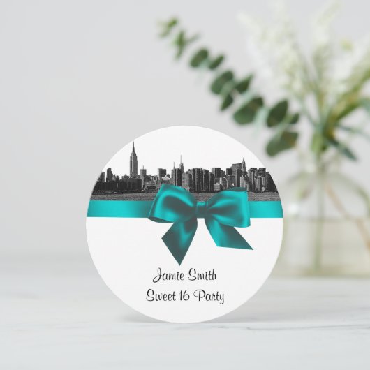 NYC Wide Skyline Etched BW Blauwgroen Sweet Sixtee Kaart (Staand voorkant)