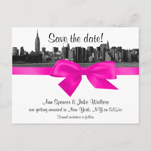 NYC Wide Skyline Etched BW Hot Pink Save the Date Aankondigingskaart (Voorkant)