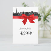 NYC Wide Skyline Etched BW Red RSVP Menu (Staand voorkant)
