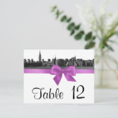 NYC Wide Skyline Ettched BW Lila Table Number Briefkaart (Staand voorkant)