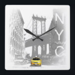 Nyc Yellow Taxi Brooklyn Bridge Pop Art Afbeelding Vierkante Klok<br><div class="desc">New York City Nyc Yellow Taxi Brooklyn Bridge Pop Art Afbeelding</div>