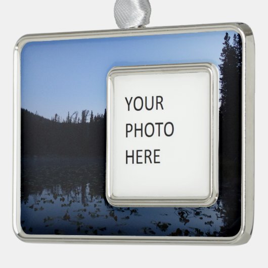Nymph Lake op Dawn Verzilverd Omlijst Ornament (Links)