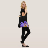 Nymphaea Tote Bag (Op model)