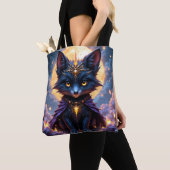 Nyx – Bewaker van het maanlicht.  Tote Bag (Dichtbij)