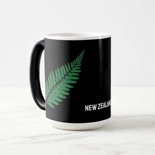 NZ Fern Morphing Mok (Voorkant links)