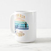 ☕🎣 "O-Fish-Ally Gepensioneerd: Morning Bliss 2025 Koffiemok (Voorkant links)