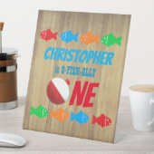 O-Fish-Ally One Vist 1e verjaardag Reclamebord Met Voetstuk (Insitu)