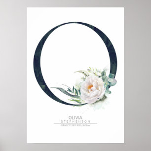 O Letter Monogram Witte Bloemen en Groene Planten Poster