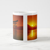 O-Torii Gate, Itsukushima shrine, Miyajima Grote Koffiekop (Voorkant)