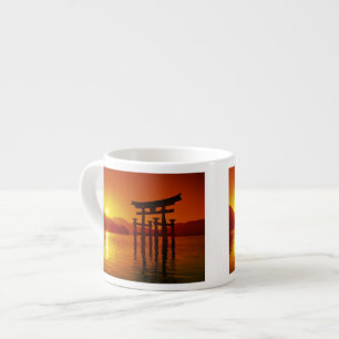 O-Torii poort, Itsukushima heiligdom, Miyajima, Espresso Kop