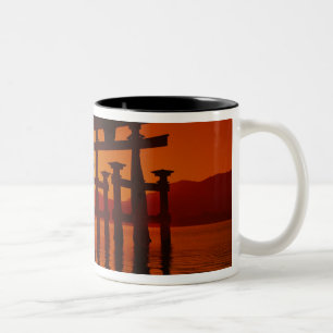 O-Torii poort, Itsukushima heiligdom, Miyajima, Tweekleurige Koffiemok