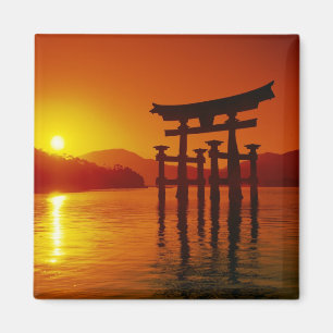 O-Torii-poort, Itsukushima-schrijn, Miyajima, Magneet
