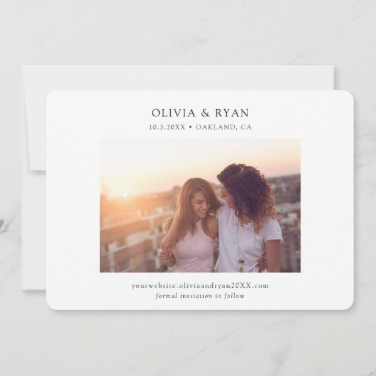 Oakland Bruiloft Modern Save the Date Kaart (Achterkant)