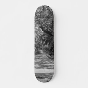 Oaks Grayscale Skateboard