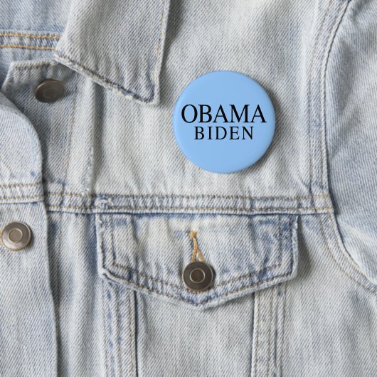 Obama Biden Button 2008 (In situ)