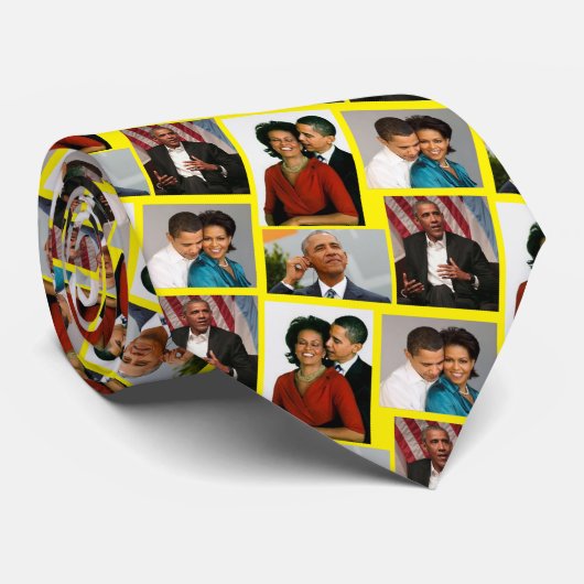 OBAMA COLLAGE STROPDAS (Opgerold)