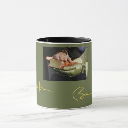 Obama Signature and Photo Mok (Midden)