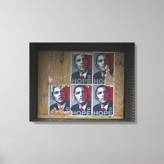 Obama signeert in een dichtgesplinterd raam van ee canvas afdruk (Voorkant)