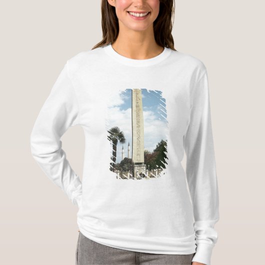 Obelisk van Theodosius I, met een Romeinse basis T-shirt (Voorkant)