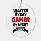 Ober bij dag gamer bij nacht keramisch ornament (Links)