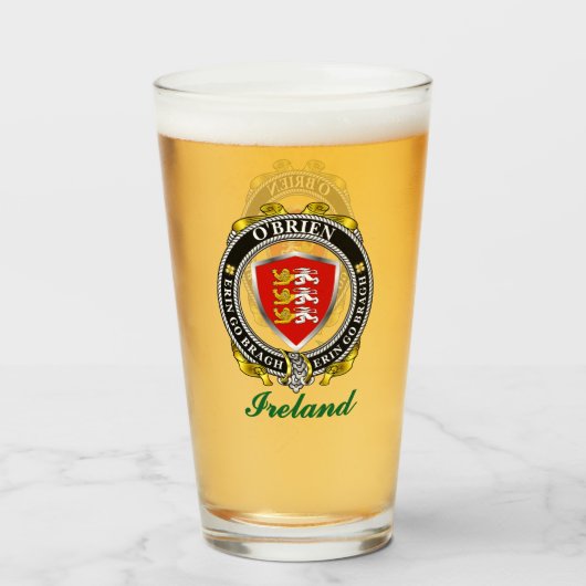 O'Brien/Brien Irish Shield gepersonaliseerd biergl Glas (Voorkant gevuld)