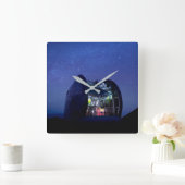 Observatory Cal Tech Submilimeter | Hawaii Vierkante Klok (Huis)