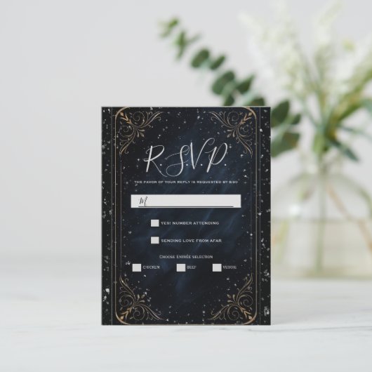Obsidian Oracle Midnight Elegance Wedding RSVP Kaart (Staand voorkant)