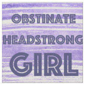 OBSTINATE HEADSTRONG MEISJE KUSSEN PAARSE STOF (Close Up)