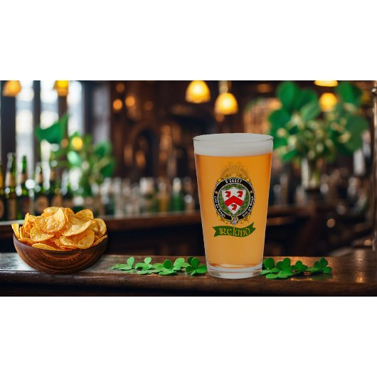 O'Casey/Casey Irish Shield gepersonaliseerd biergl Glas
