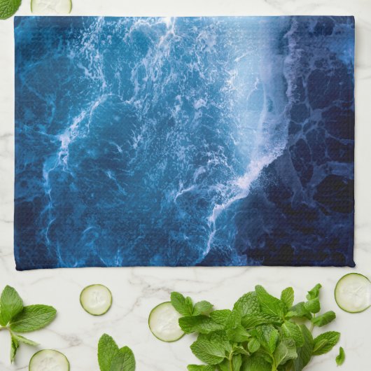 Oceaan - Donkere blauwe golven Theedoek (Gevouwen)