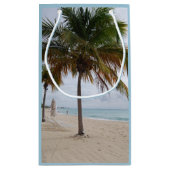 Oceaan en strand met palmboom klein cadeauzakje (Achterkant)