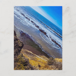 Oceaan golven vanaf klif kust uitzicht briefkaart