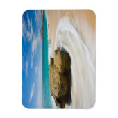 Oceaangetij kolkt op het strand magneet (Verticaal)