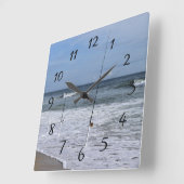 Oceaangolven die op surf breken vierkante klok (Hoek)