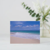 Oceaangolven schuimen op zandstrand briefkaart (Staand voorkant)