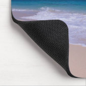 Oceaangolven schuimen op zandstrand muismat (Hoek)