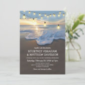 Ocean Beach Seaside String Lights Wedding Kaart (Staand voorkant)