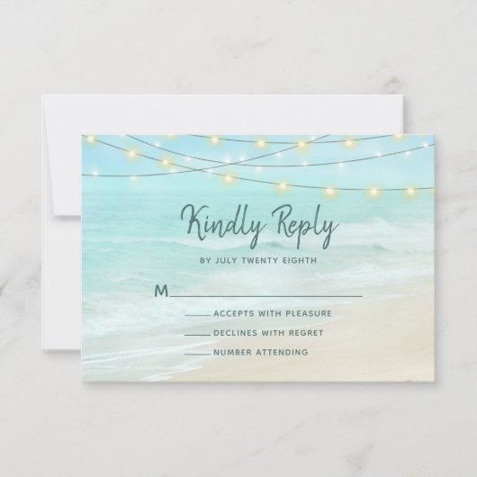 Ocean Beach Summer String Lights Wedding RSVP Kaartje (Voorkant)