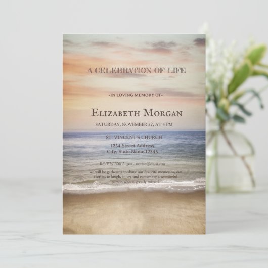 Ocean Beach viering van het leven Kaart (Staand voorkant)