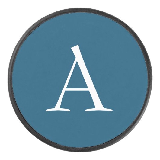 Ocean Blue Plain Elegant Modern Monogram Initiaal Hockey Puck (Voorkant)