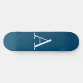 Ocean Blue Plain Elegant Modern Monogram Initiaal Persoonlijk Skateboard (Horizontaal)